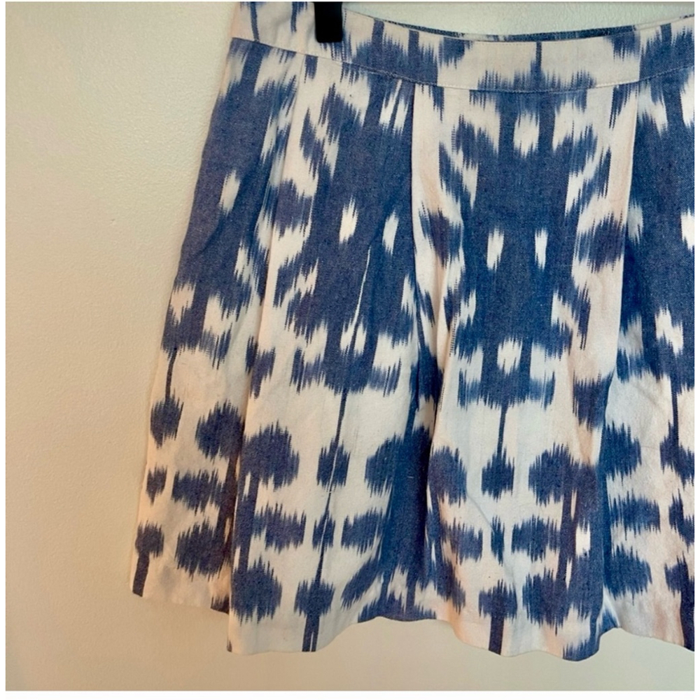 Vineyard Vines Ikat Print Pleated Skirt Blue White Size 8 NWOT - Picture 2 of 10